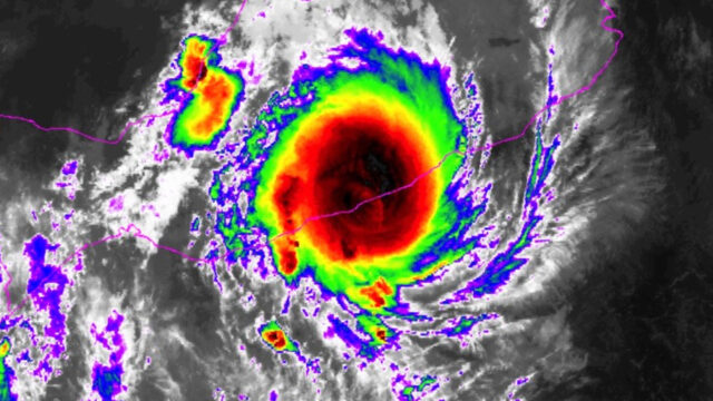 Revolutionary AI Weather Forecasting System Outperforms Expectations, Predicts Weather Up to 10 Days!