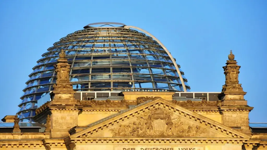 Government building
