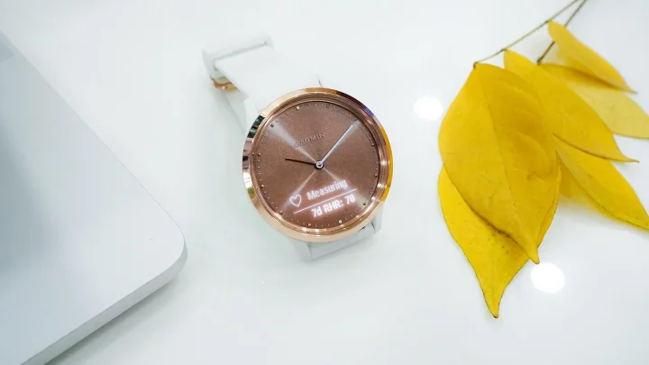 Fitbit Edge leaks show €179/£159 price and 7-day battery