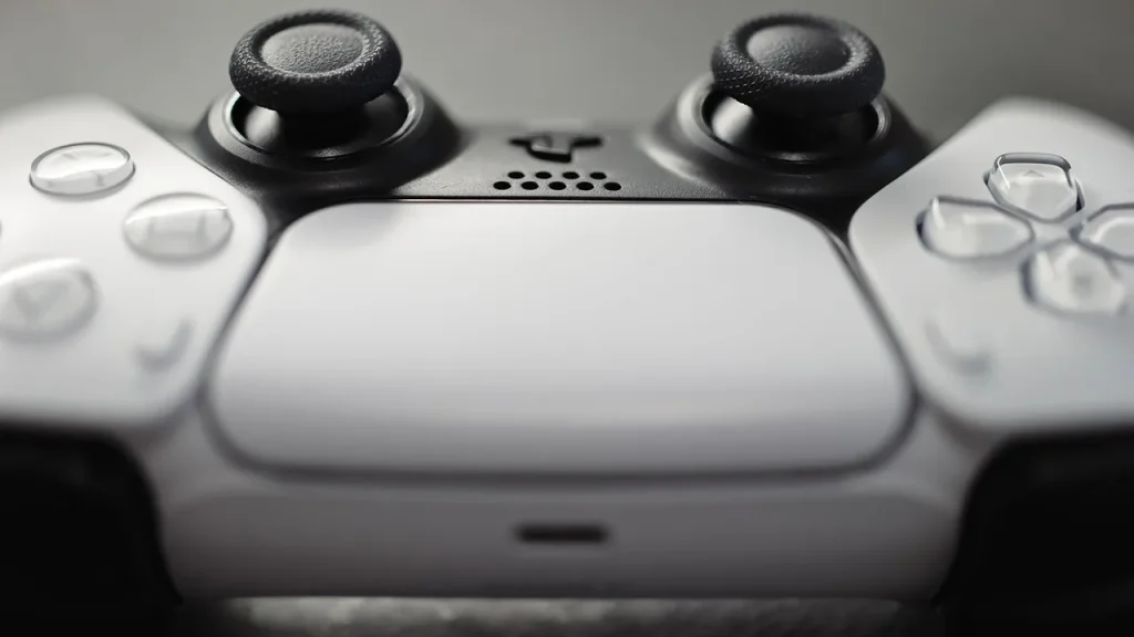 Gaming console