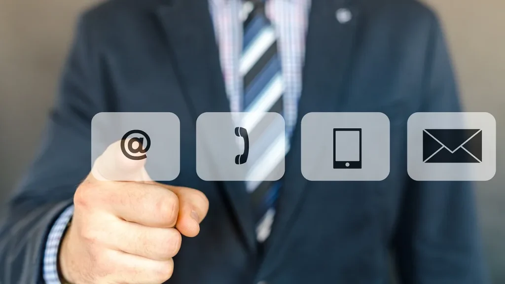 Screen with calendar and email icons representing connected services
