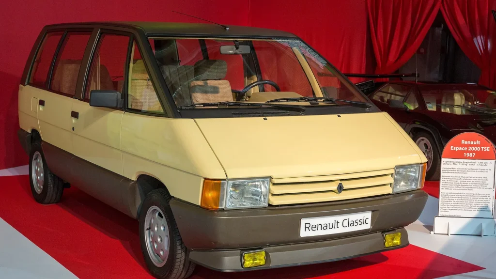 Renault S.A., related to: Renault E-Space Concept hints at modern people carrier comeback